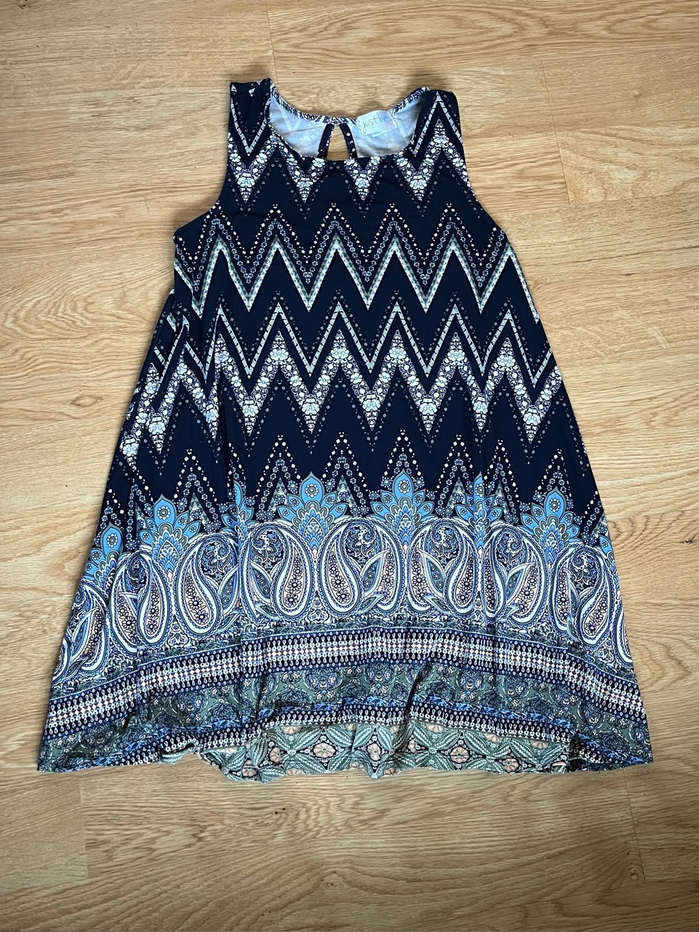 Just Be... Women's S Navy/White/Blue Chevron Shift Sleeveless Keyhole Dress